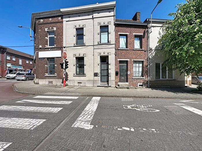 Maison 2 pièces à vendre à Rue du Percot, HOUDENGAIMERIES