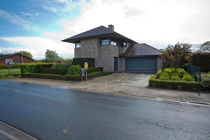 Maison 4 pièces à Oude Wijnendalestraat, Torhout, à vendre