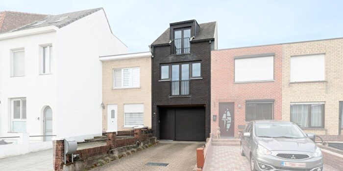 Torhoutse Steenweg, SintMichiels - Appartement 2 pièces à vendre
