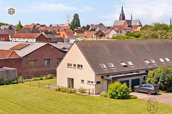 Maison 3 pièces à Nijverheidsstraat, Ronse, à vendre
