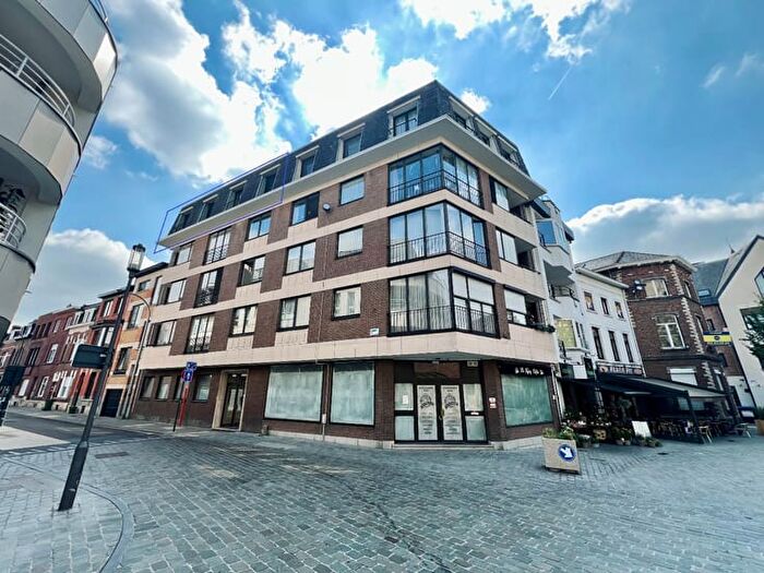 Appartement 1 pièce à Academiestraat b, Tienen, à louer