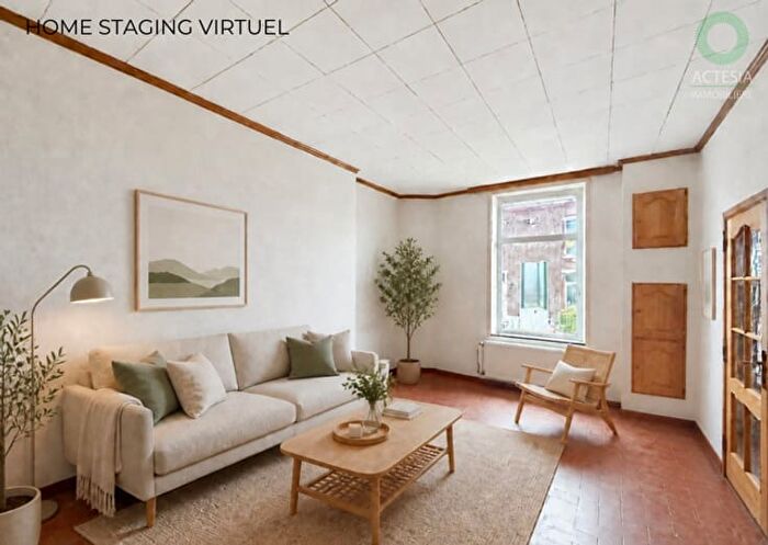 Maison 4 pièces à Rue du Bas Commognes, JemeppesurSambre, à vendre