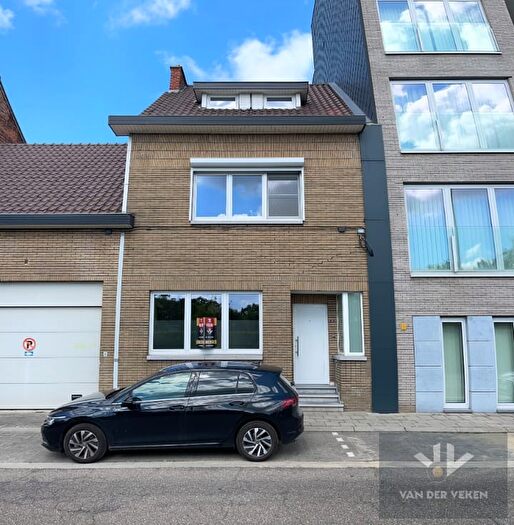 Maison 12 pièces à louer à Stadsomvaart, Hasselt