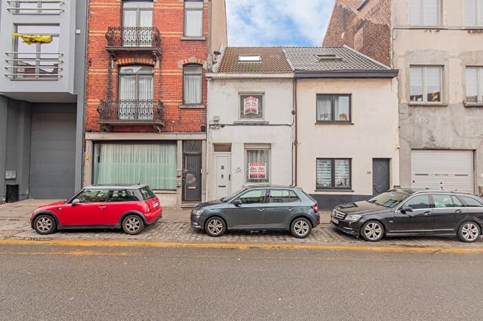 Maison 10 pièces à vendre à Grimbergsesteenweg, StrombeekBever