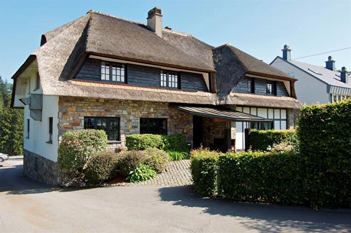 Maison 13 pièces à Rue du Barrage, ROBERTVILLE, à vendre