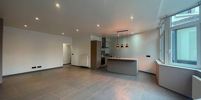 Appartement 2 pièces à louer - Rue des Jardins, Tournai
