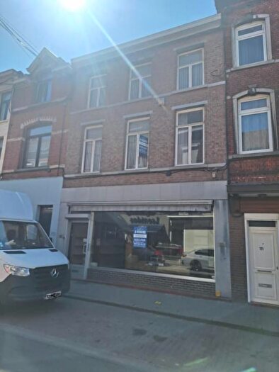Maison 5 pièces à vendre à Rue de la Station, BraineleComte