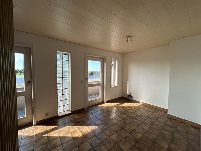 P Kraewinkels en Snijkerslaan, MAASEIK : Appartement 1 pièce à louer