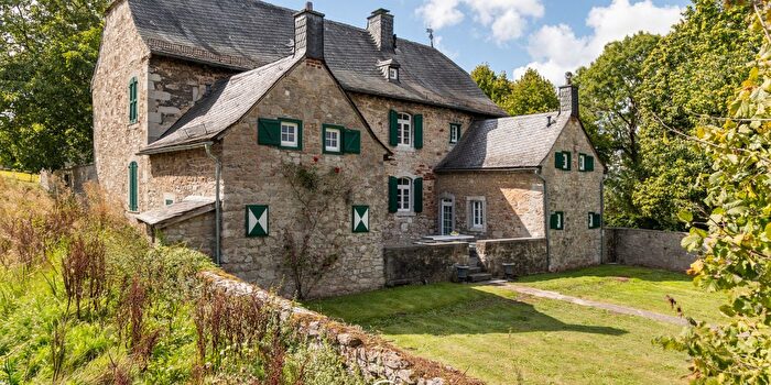 Maison 6 pièces à Hauptstraße, Raeren, à vendre