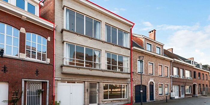 Driezenstraat, Turnhout - Maison 7 pièces à vendre
