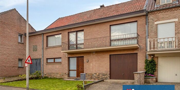 Maison 2 pièces à vendre à SintMedardusstraat, Vreren