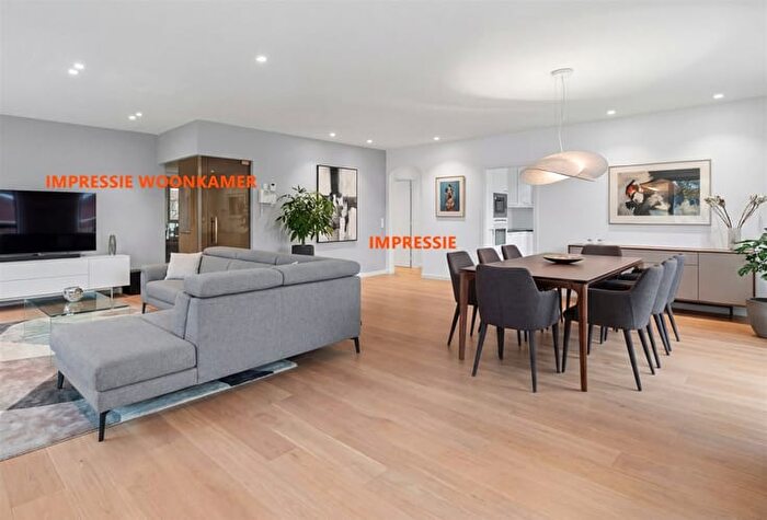 Paalstraat, SCHOTEN : Appartement 3 pièces à vendre