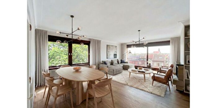 Baron Ruzettelaan, Assebroek - Appartement à vendre