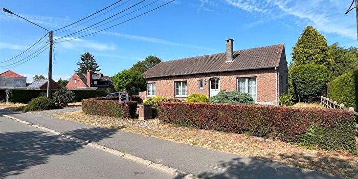 Avenue de Picardie, RamegniesChin - Maison 3 pièces à louer
