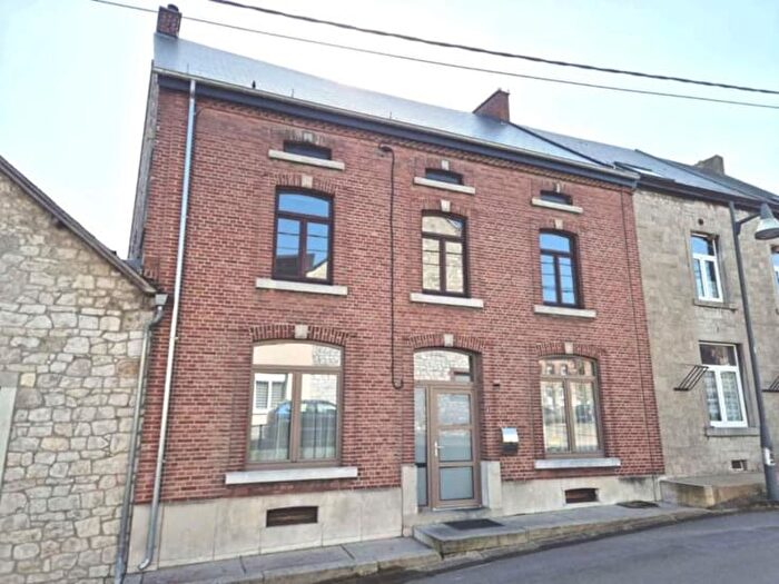 Maison 4 pièces à vendre - Rue de Mariembourg, Frasnes