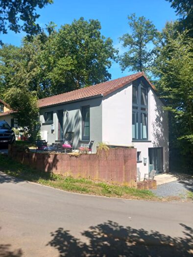 Maison 3 pièces à AuDessus Du Rabais, Virton, à louer