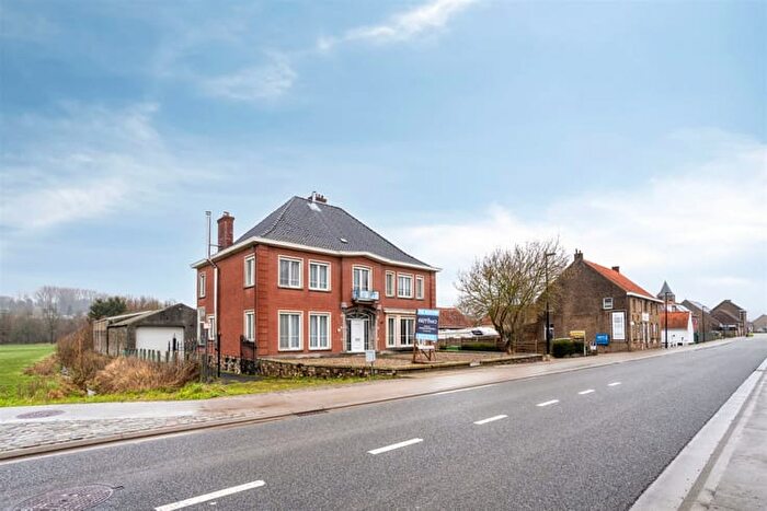 Maison 5 pièces à Maarkeweg, MAARKEKERKEM, à vendre