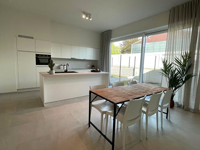 Handzamestraat, Kortemark : Appartement 10 pièces à vendre
