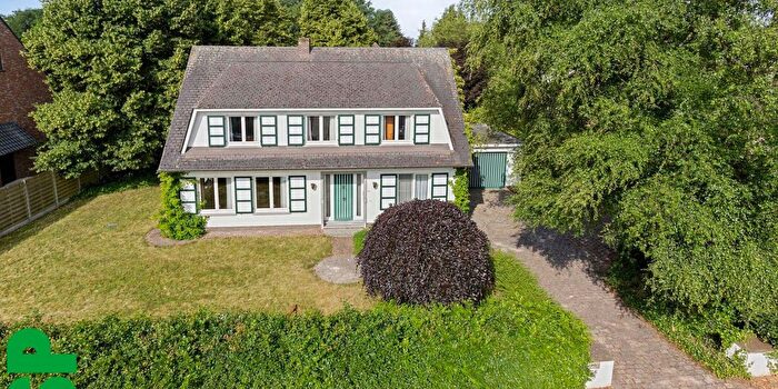Maison 4 pièces à De Heikens, Olen, à vendre