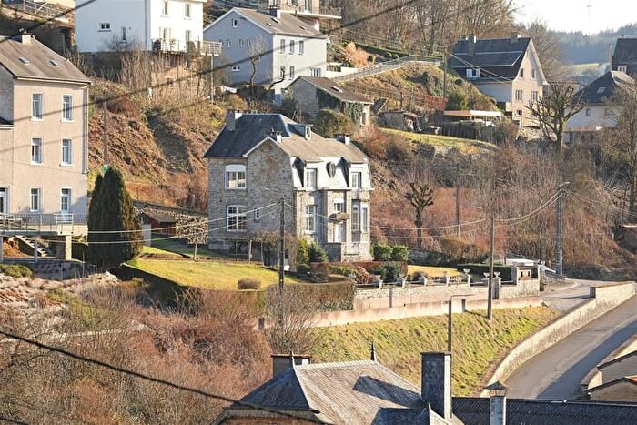 Chemin de SaintAugé, BOUILLON : Maison 3 pièces à vendre