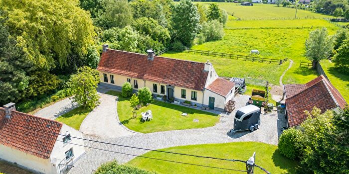 Maison 3 pièces à vendre à Speelstraat, Zingem