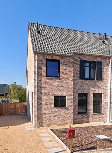 SintSebastiaanstraat, Gingelom : Maison 3 pièces à louer