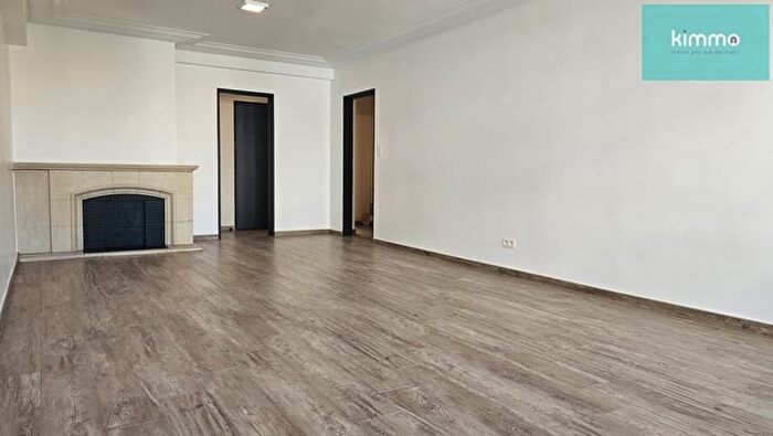 Appartement 2 pièces à Boulevard Tirou, A, à louer