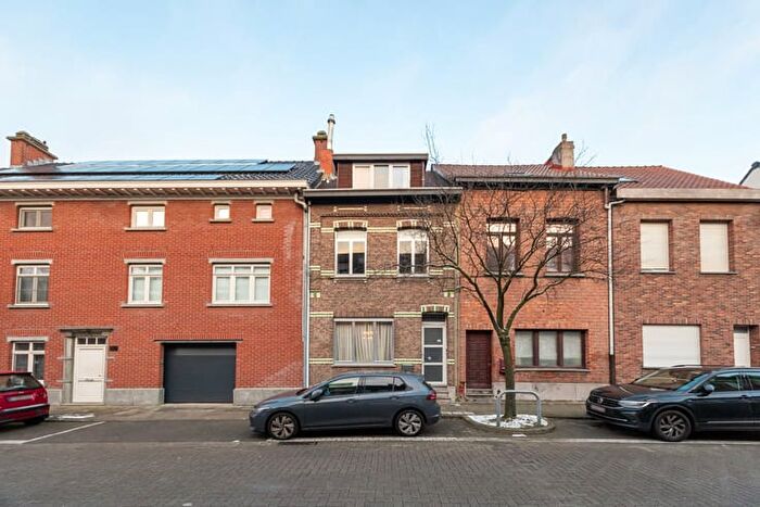 Scheirlinckxstraat, Hoboken : Maison 4 pièces à vendre