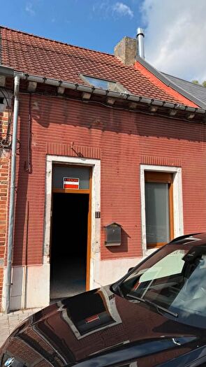 Maison 5 pièces à Place De Graty, Silly, à vendre