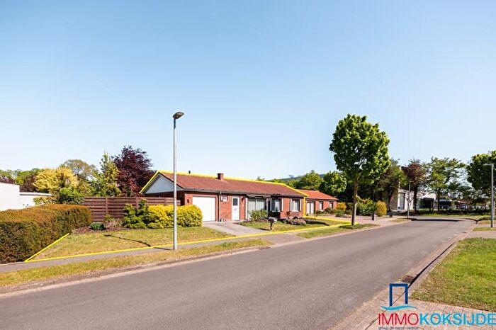 Maison 10 pièces à vendre - Nachtegalenlaan, Veurne