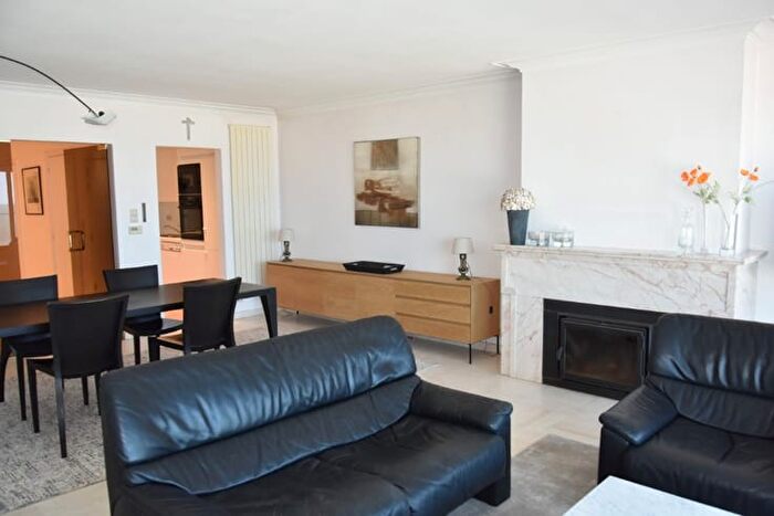 Appartement 1 pièce à Zeedijk, E, à louer