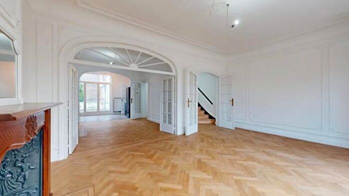 Rue Mathieu Laensbergh, Liège : Maison 5 pièces à louer