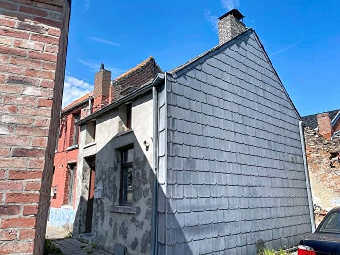 Maison 1 pièce à Rue Hector Denis, Quaregnon, à vendre