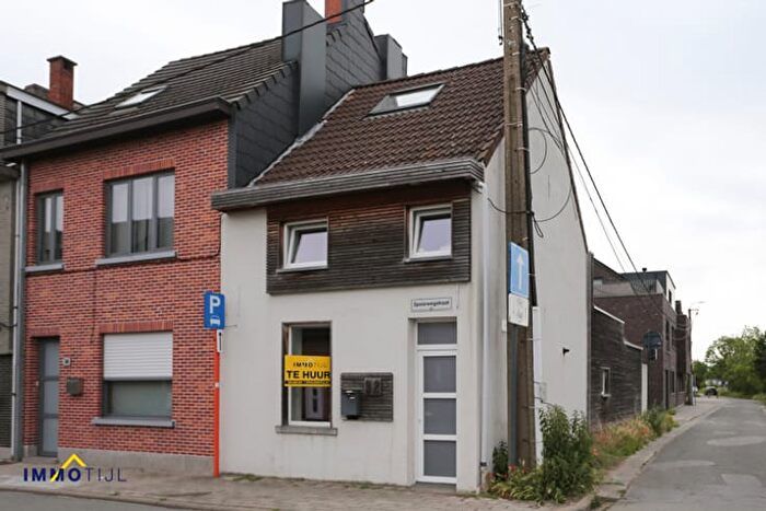 Maison 3 pièces à Spoorwegstraat, Dendermonde, à louer