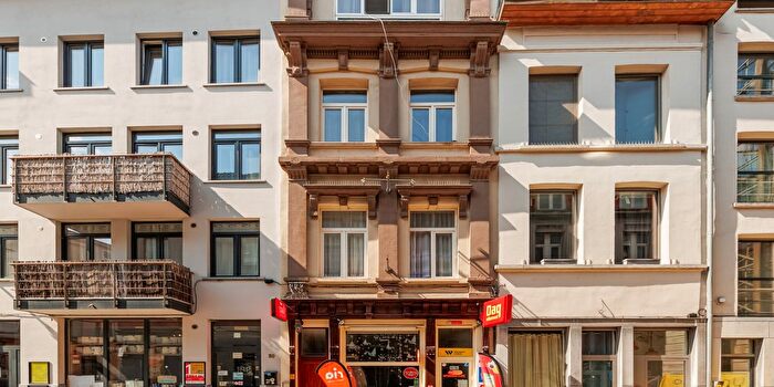 Maison 3 pièces à Oudemansstraat, Antwerpen, à vendre