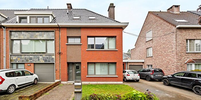 Maison 4 pièces à vendre - Heldenhuldelaan, Mortsel