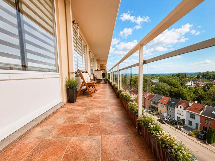 Appartement 5 pièces à Rue Verte, Seraing, à vendre