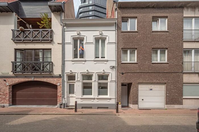 Maison 14 pièces à Dwarsstraat, HeistaanZee, à vendre