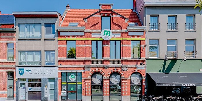 Maison à SintFranciscusplein, Merksem, à vendre