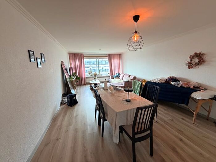 SintLievenslaan, Gent : Appartement 9 pièces à louer