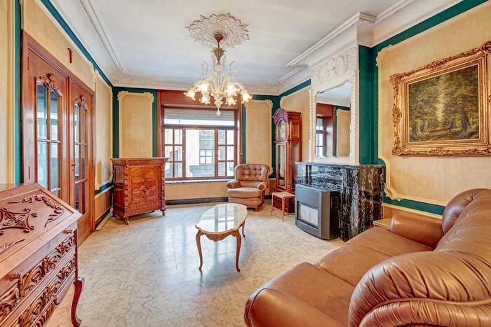 Collegestraat, Geraardsbergen : Maison 4 pièces à vendre