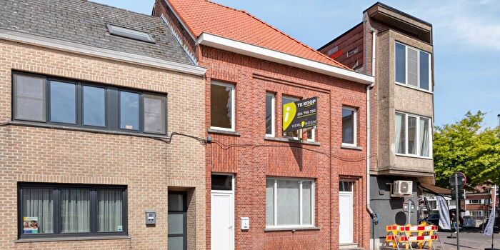 SintPieterstraat, Mol : Maison 3 pièces à vendre