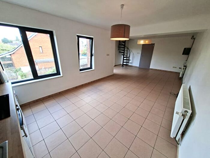 Appartement 4 pièces à louer à Rue Camille Moury, Dour