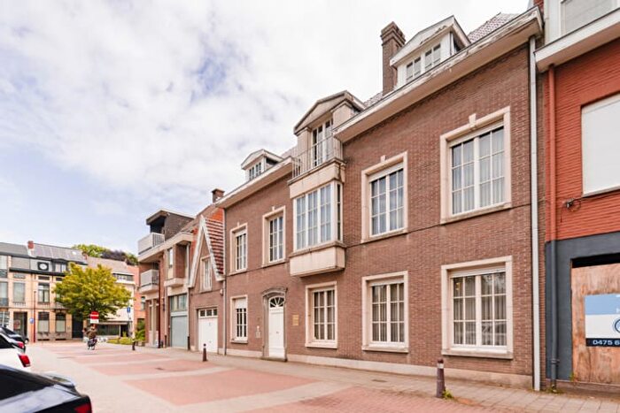 Maison 6 pièces à OnzeLieveVrouweplein, Boechout, à vendre