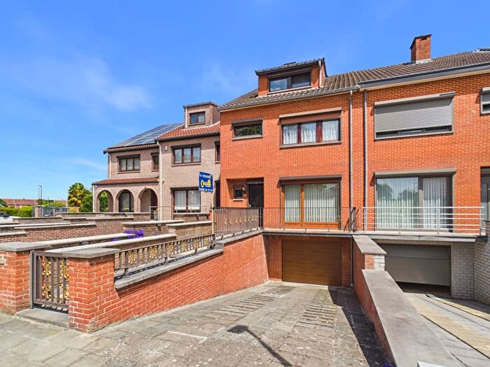 Maison 5 pièces à vendre - Rue des Charentes, La Louvière SaintVaast