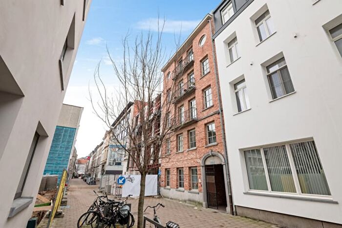 Appartement 1 pièce à vendre à Generaal Belliardstraat, ANTWERPEN