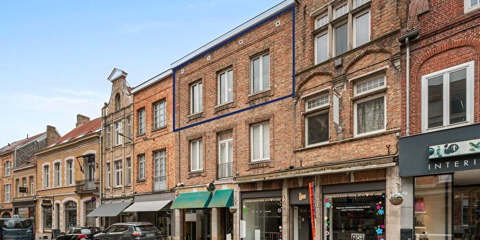 Appartement à Tempelstraat, Ieper, à vendre