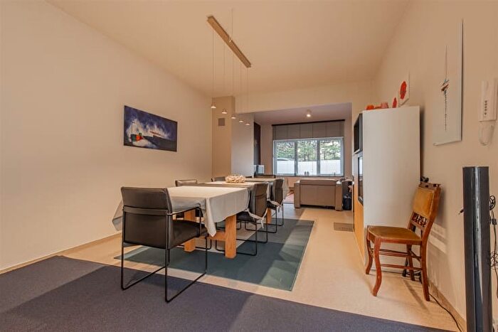 HermansLybaertstraat, KNOKKEHEIST : Appartement 2 pièces à vendre