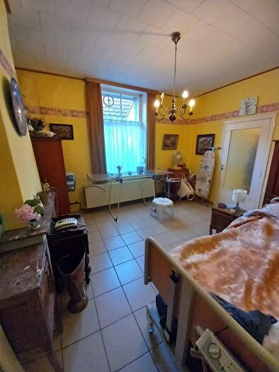 Rue de l'Eglise, ÉCAUSSINNES : Maison 2 pièces à vendre