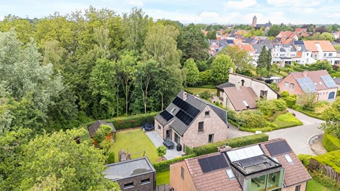 Maison 3 pièces à Voskenslaan, SintNiklaas, à vendre